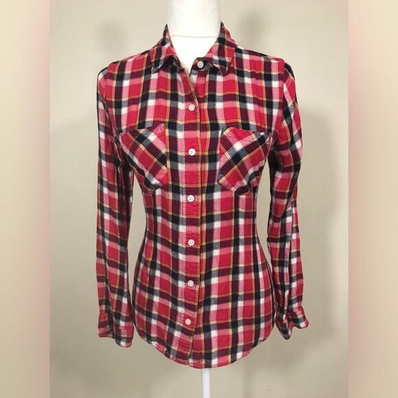 So Cowboy Plaid Front Button Women’s Top. - Picture 2 of 10